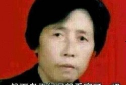 娱乐吃瓜酱自嘲,瓜田里的“瓜王”自曝笑料