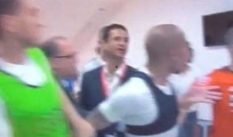 娱乐吃瓜酱羌族小将,揭秘民族风潮中的青春风采