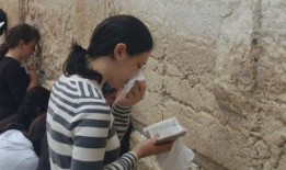 娱乐吃瓜君偶像,揭秘偶像背后的故事与成长历程