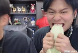 娱乐吃瓜小杨哥微博,娱乐吃瓜小杨哥微博揭秘娱乐圈幕后故事