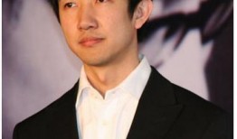 娱乐圈吃瓜博主两个男的,娱乐圈两大男星同框引热议